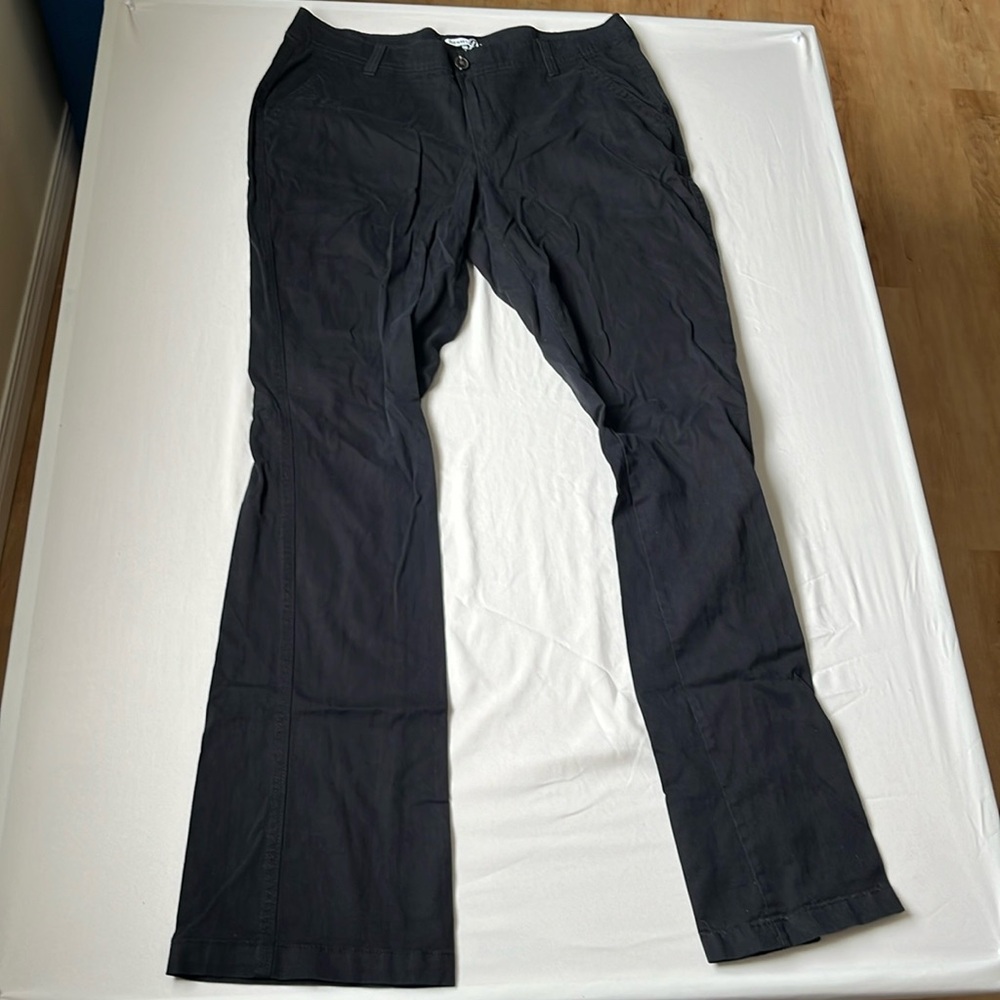 Old Navy women’s 14 Tall black chinos
